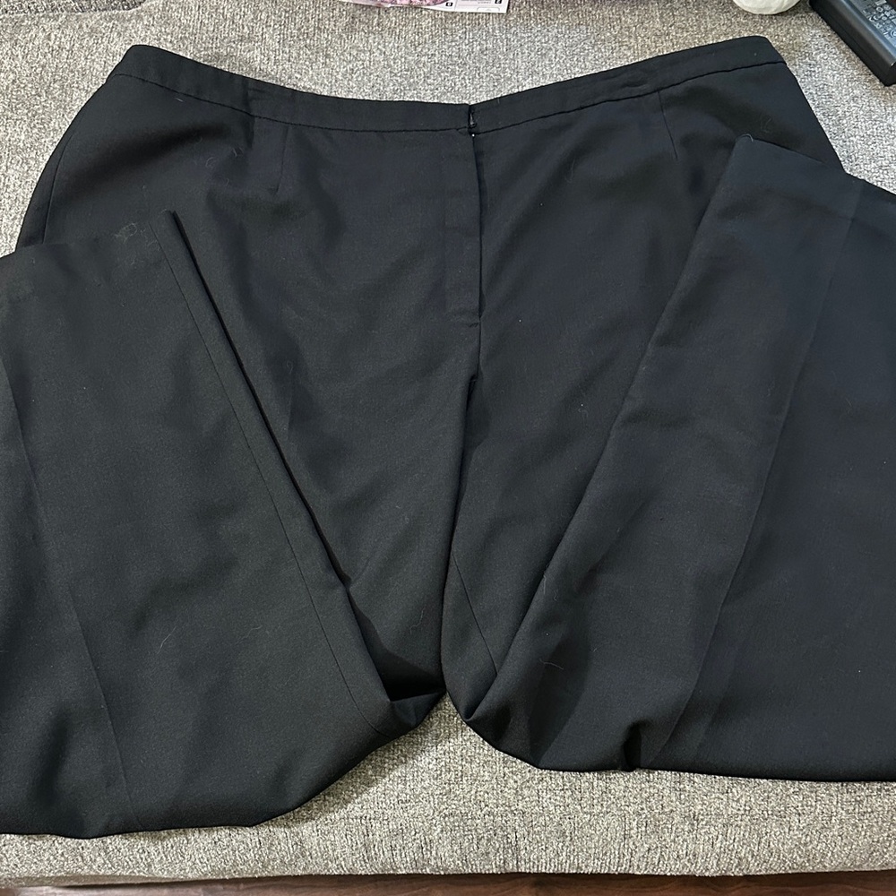 Bundle of 3 Plus Size Pants - Le Suit and 41 Hawthorn size 24W